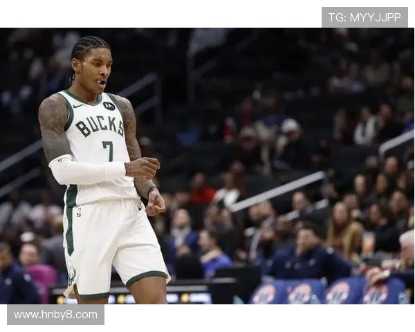 小迈克尔波特半场表现出色8中4得10分三分球两投全中助球队争胜